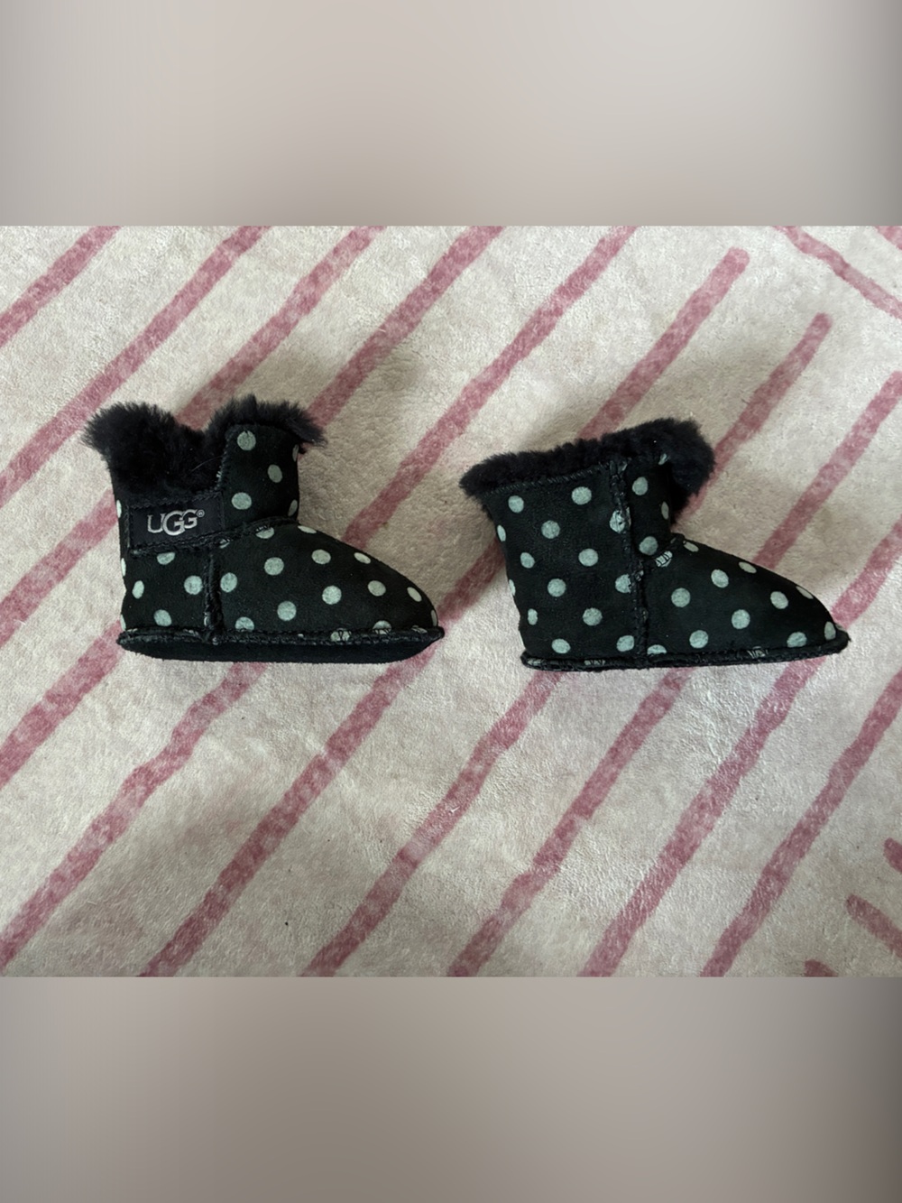 UGG Kids Black Dot Shearling Booties